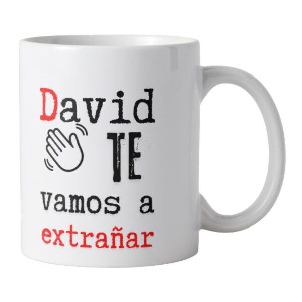 Taza personalizada con nombre y frase “Te extrañaremos”